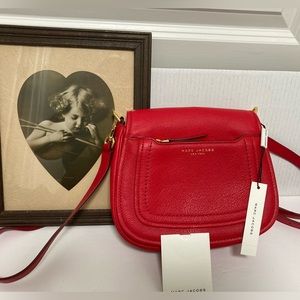 Marc Jacobs Red Pebble Leather Empire City Messenger Crossbody Bag NEW